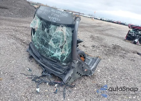 2021 Ram 1500 из США, поврежденный, VIN 1C6RREHT6MN828918